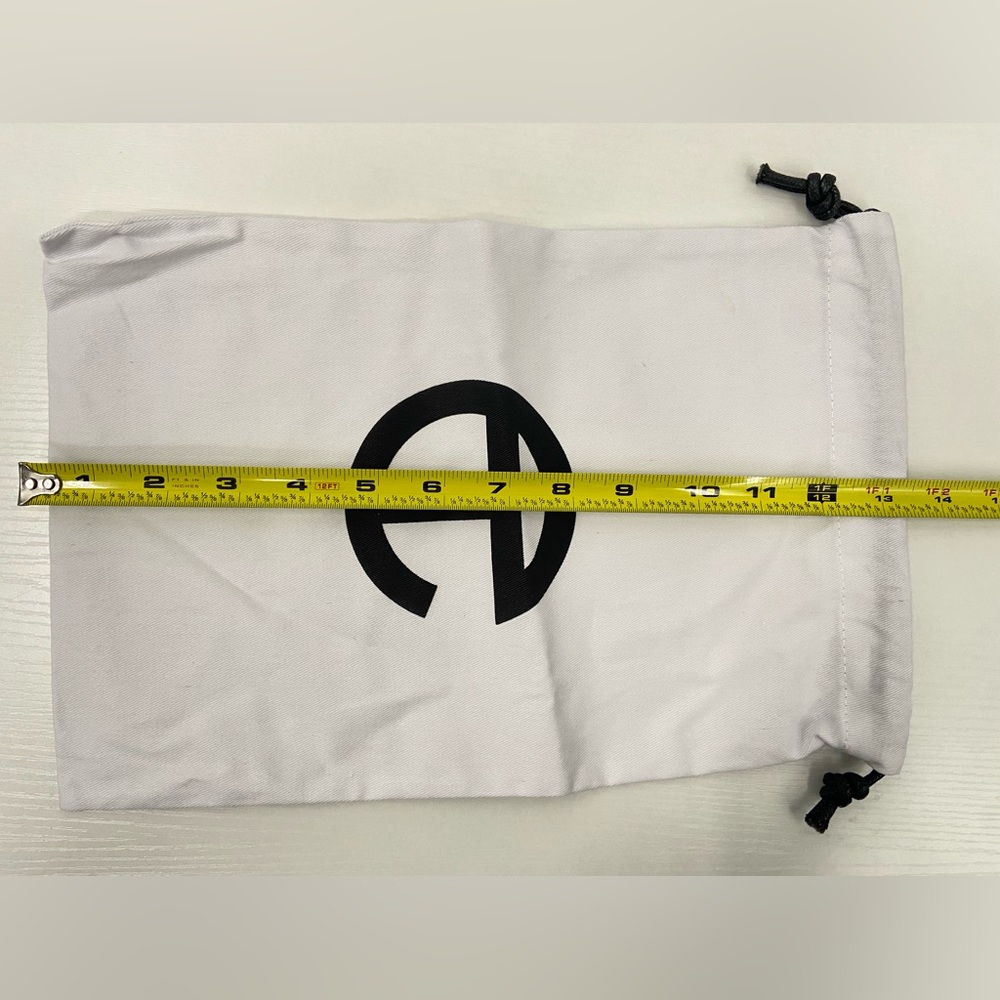 NEW Telfar Medium/ Large White Dust Bag with original packaging with Black Logo - Picture 6 of 8
